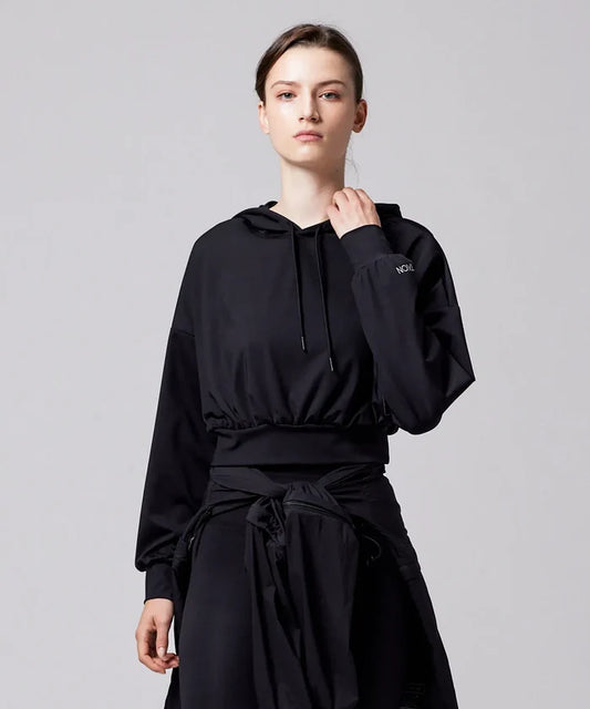 Model Height 5'7" / Wearing Size L