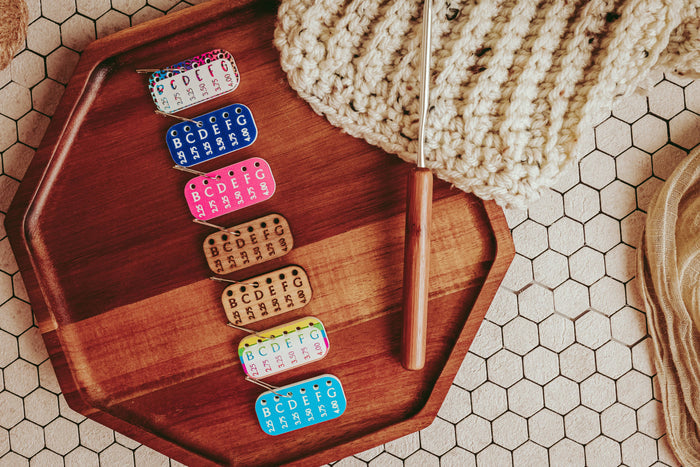 Crochet Hook Minder Set, Hook Size Reminder Stitch Markers