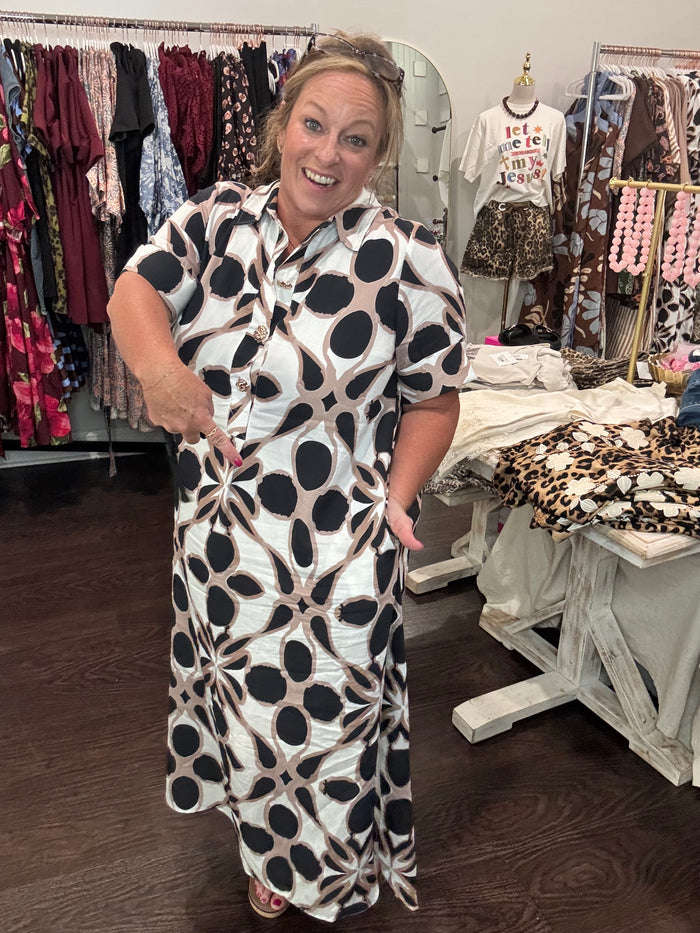 Entro Printed Short Sleeve Midi Dress