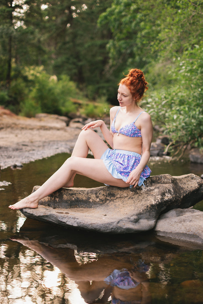 Hydrangea Bikini Top (Medium-Low Coverage)