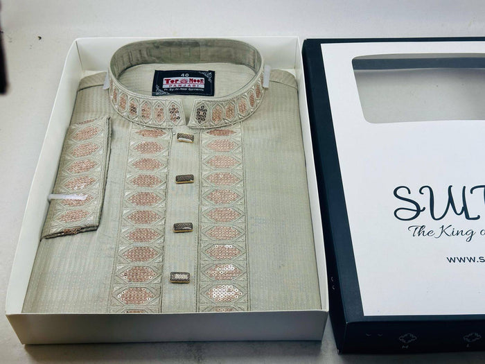 Stylish Embroidered Men Kurta -04