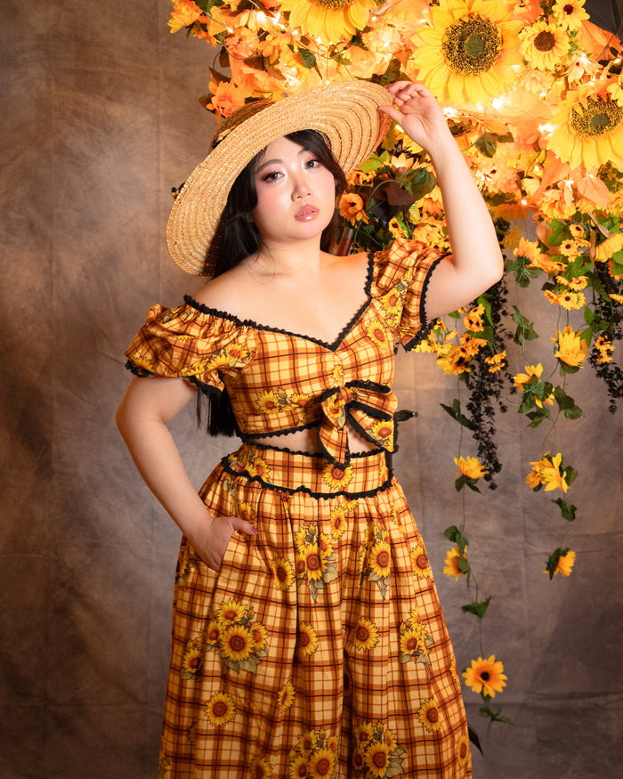 Sunflower Carousel Top (Pre-Order CLOSED)