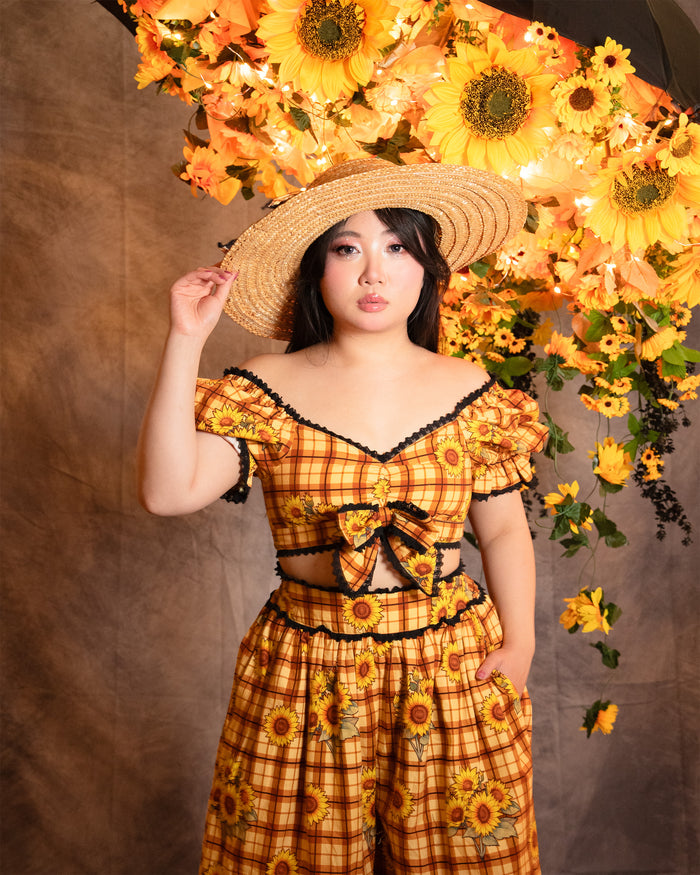 Sunflower Carousel Top (Pre-Order CLOSED)
