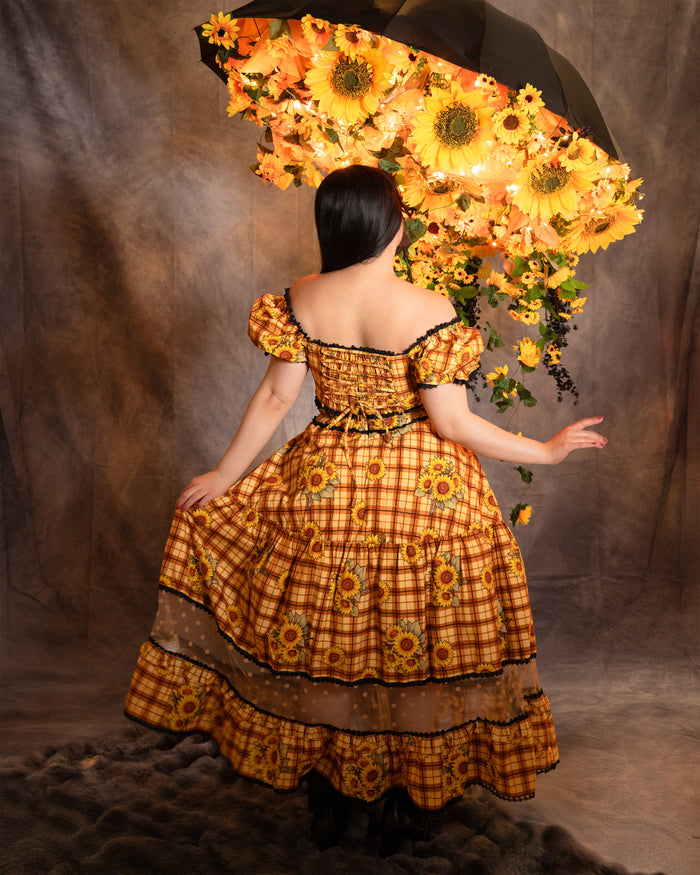 Sunflower Carousel Top (Pre-Order CLOSED)