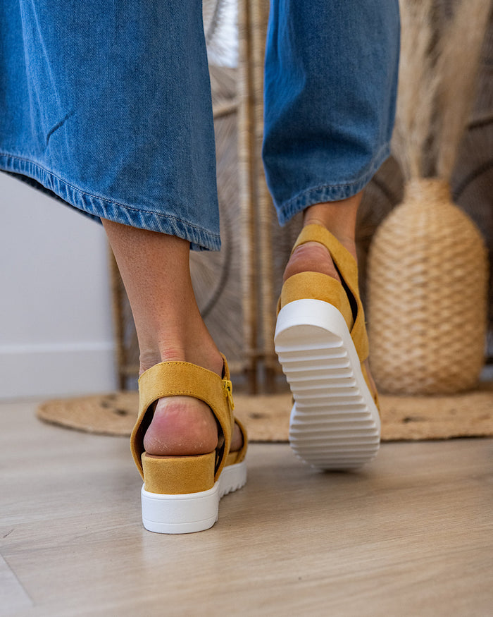Very G Amy 2 Sandals - Yellow FINAL SALE Very G