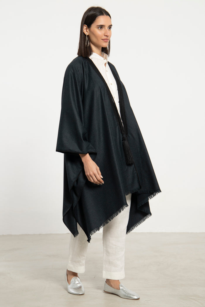 Wool & Cashmere Navy & Green Poncho